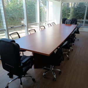 Mesa Corporativa 1,80m - Rectangular con Base Recta - Guindo